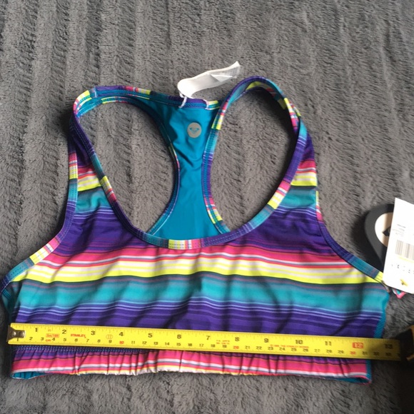 NWT ROXY reversible mix it up sports/swim top. Size M - Picture 8 of 11